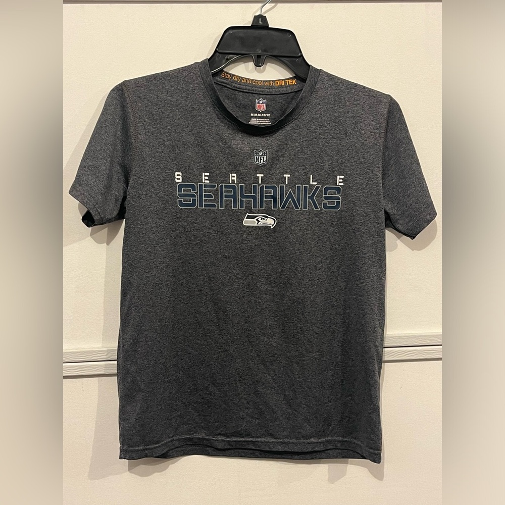 NFL Seattle Seahawks Kids’ Charcoal Gray Dri-Tek Tee Med 10/12 Boys